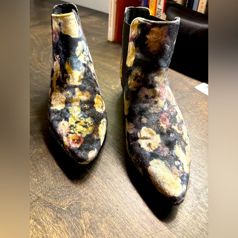 Size 8.5-9 TopShop boots